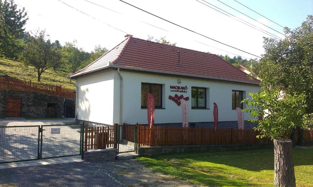 Macskakő Vendégház